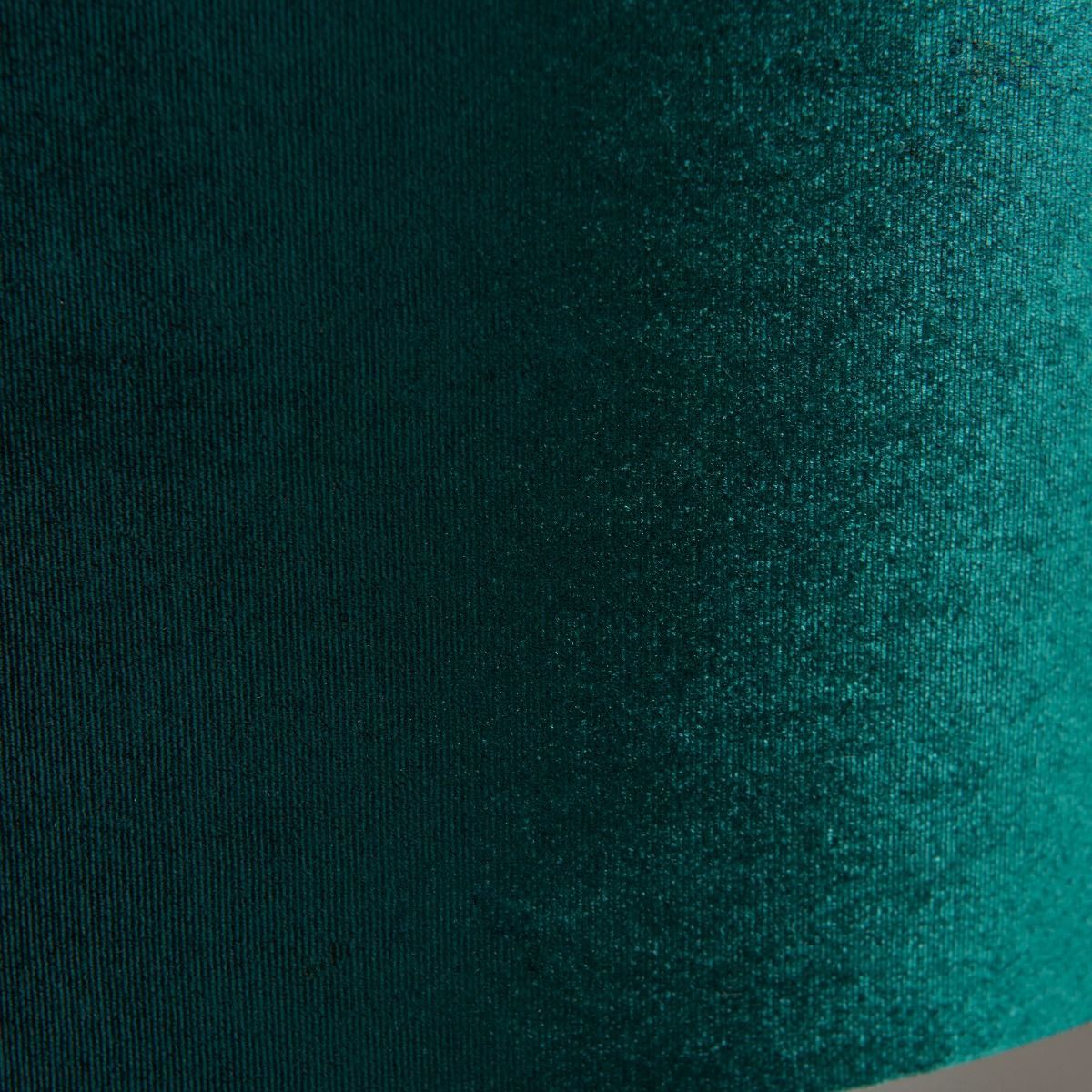 Hayfield Antique Brass & Green Velvet Table Lamp - Image 3