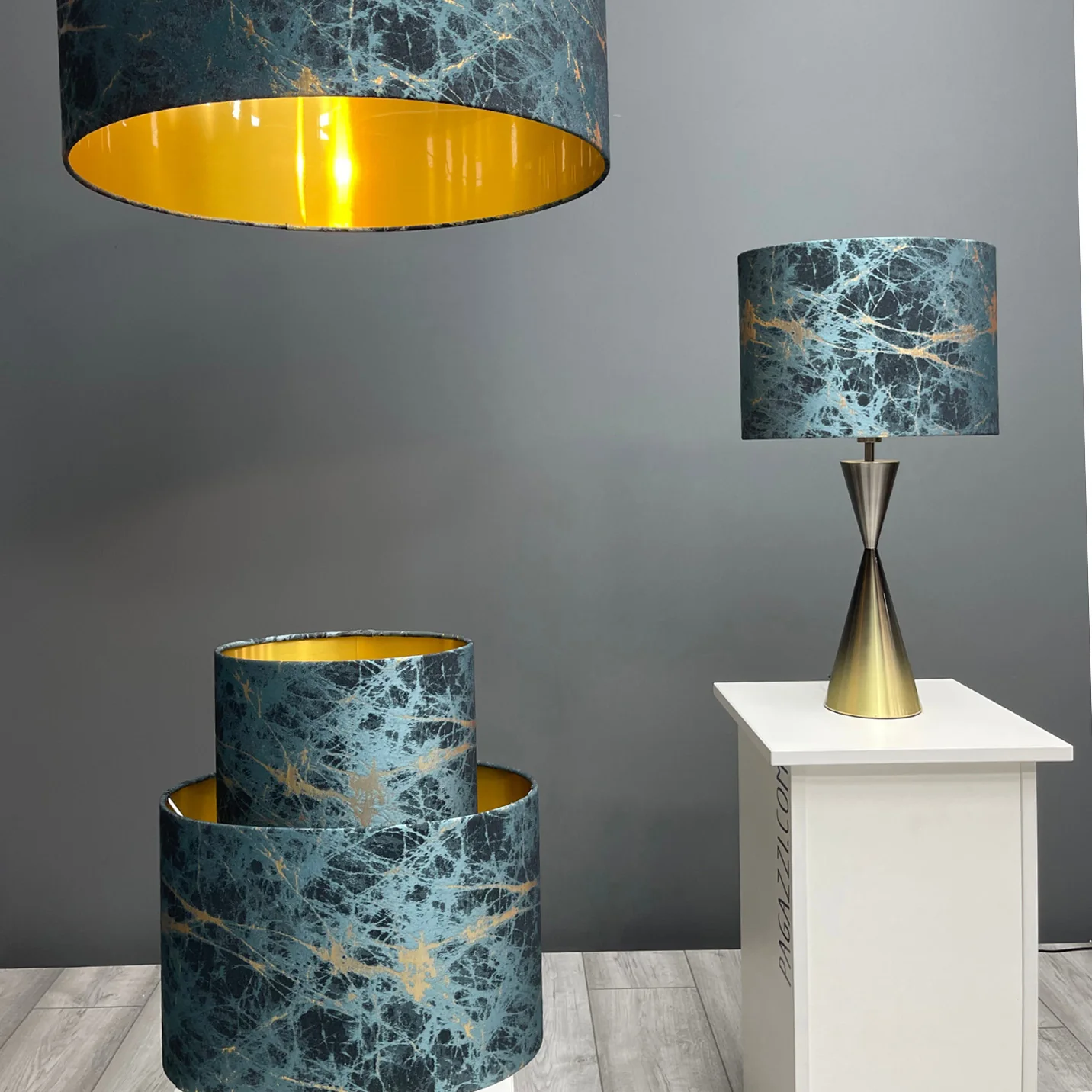 Teal and Gold Brushed Lava Shade with Gold Lining 28 cm - Image 3